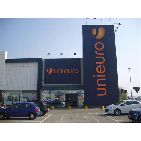 unieuro vercelli|Negozi di Unieuro a Vercelli 